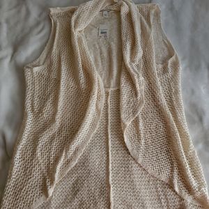 New with tags plus size 26/28 cardigan/shrug